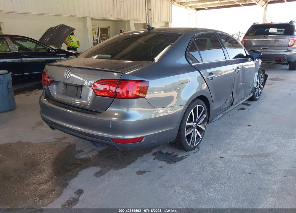 2012 VOLKSWAGEN JETTA VIN: 3VW467AJ4CM420388