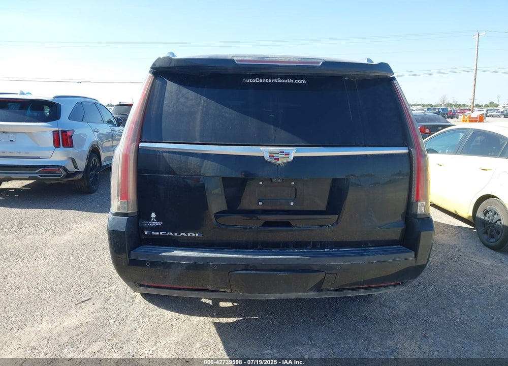 2017 CADILLAC ESCALADE PLATINUM VIN: 1GYS4DKJ9HR290766
