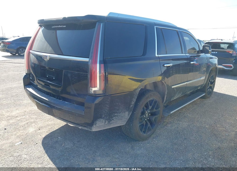 2017 CADILLAC ESCALADE PLATINUM VIN: 1GYS4DKJ9HR290766