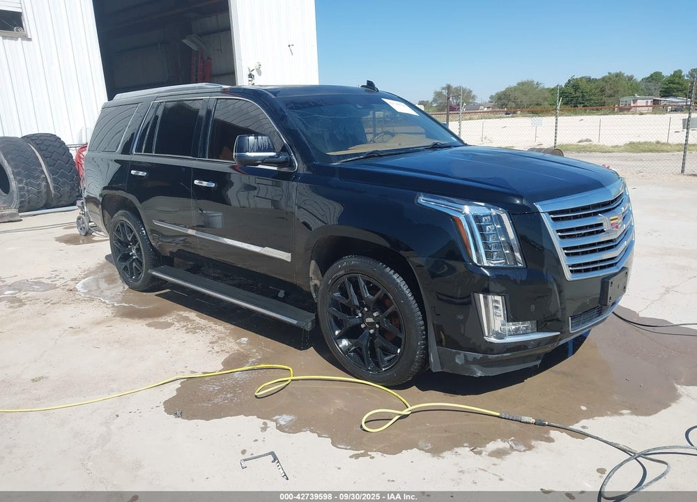 2017 CADILLAC ESCALADE PLATINUM VIN: 1GYS4DKJ9HR290766