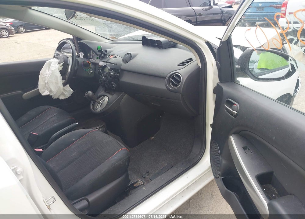 2013 MAZDA 2 VIN: JM1DE1LZ5D0165339