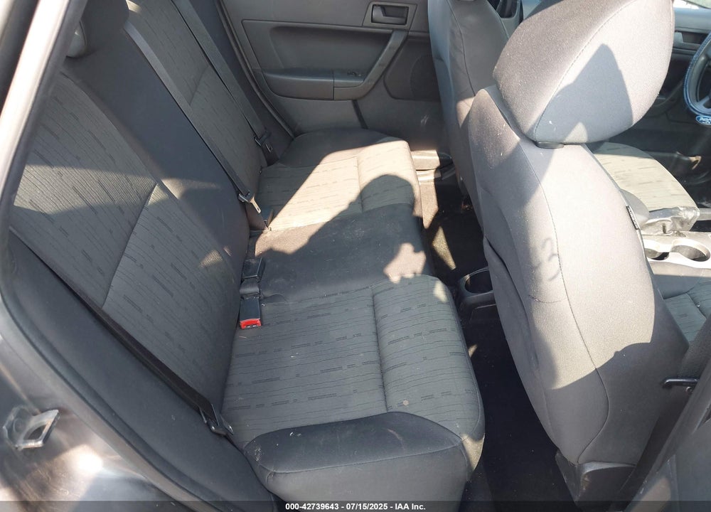 2010 FORD FOCUS VIN: 1FAHP3FN9AW152897