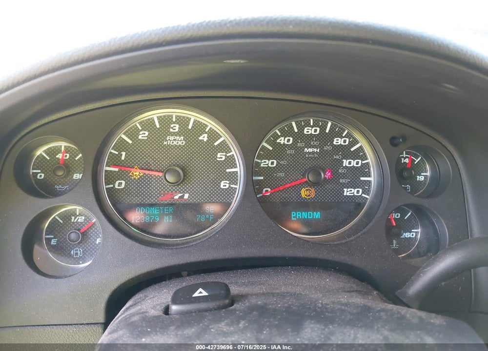 2011 CHEVROLET AVALANCHE VIN: 3GNTKFE32BG353486