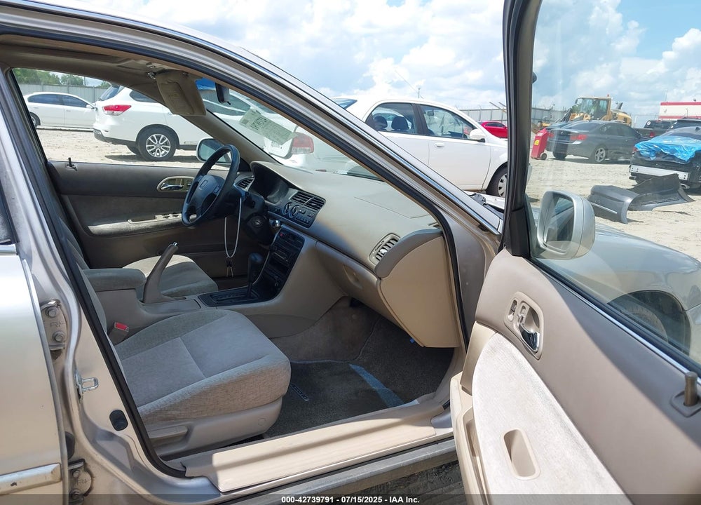 1997 HONDA ACCORD EX VIN: 1HGCD5656VA215662