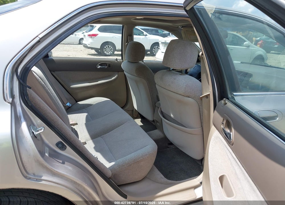 1997 HONDA ACCORD EX VIN: 1HGCD5656VA215662