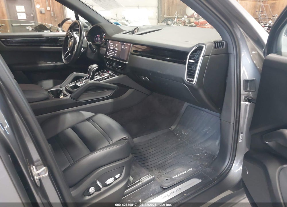 2021 PORSCHE CAYENNE VIN: WP1AE2AY6MDA24127