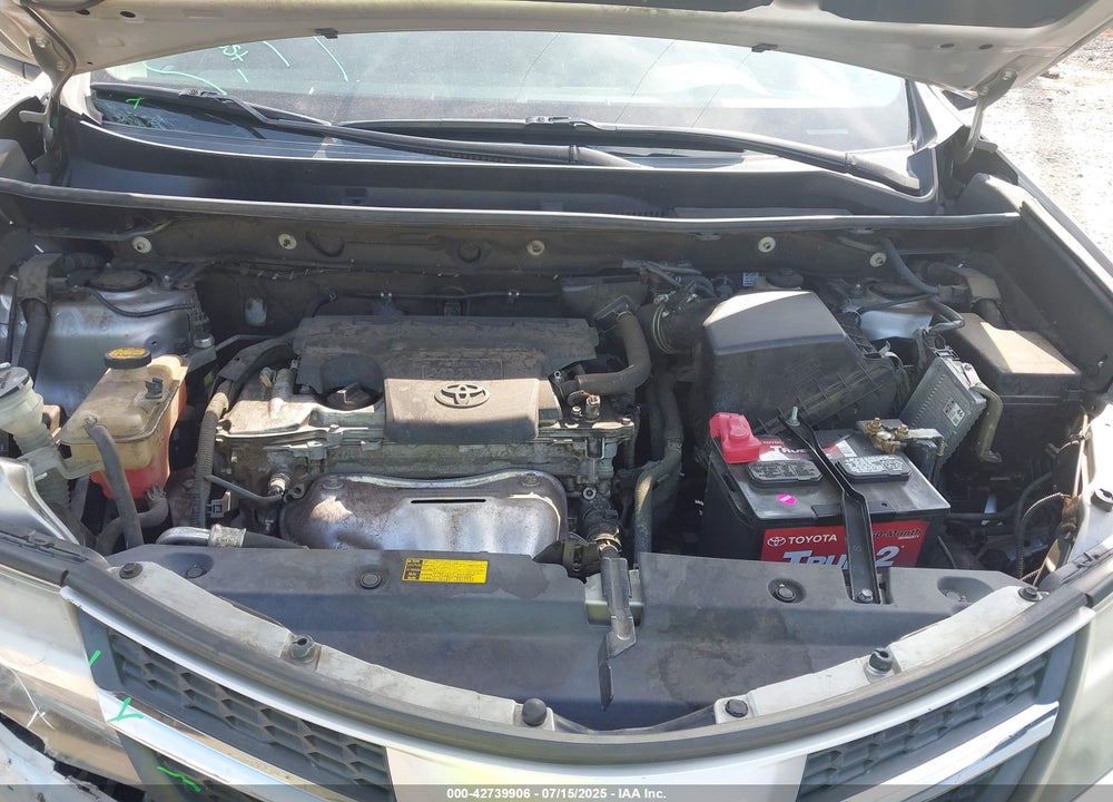 2015 TOYOTA RAV4 VIN: 2T3WFREV9FW180830