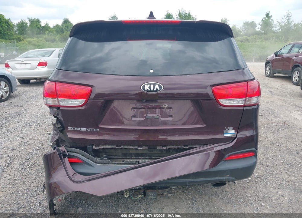 2016 KIA SORENTO VIN: 5XYPGDA5XGG063008