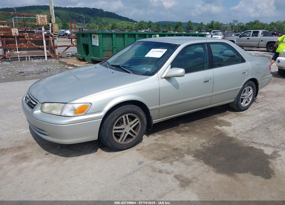 2000 TOYOTA CAMRY LE VIN: 4T1BG22K3YU683133