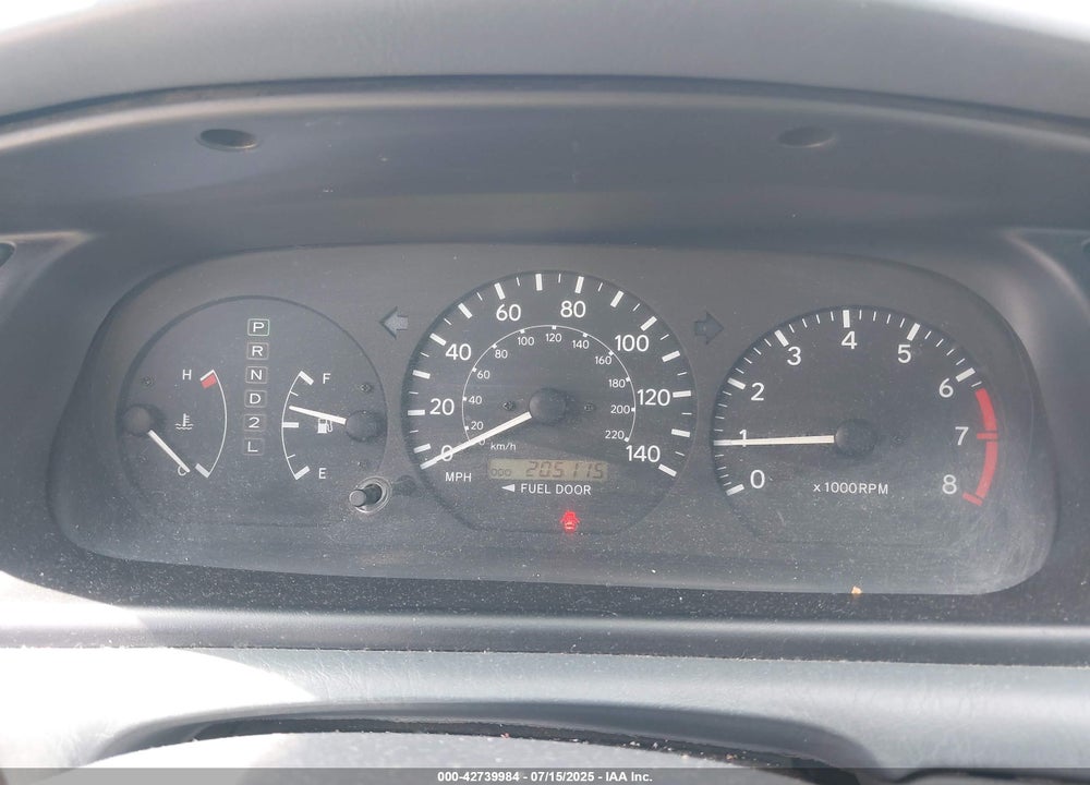 2000 TOYOTA CAMRY LE VIN: 4T1BG22K3YU683133