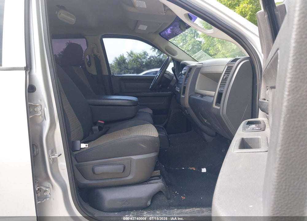 2011 RAM RAM 1500 VIN: 1D7RV1CT4BS680826