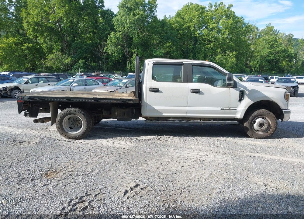 2019 FORD F-350 CHASSIS XL VIN: 1FD8W3HT4KEF89511