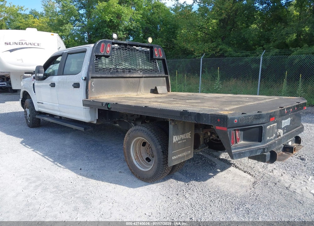 2019 FORD F-350 CHASSIS XL VIN: 1FD8W3HT4KEF89511