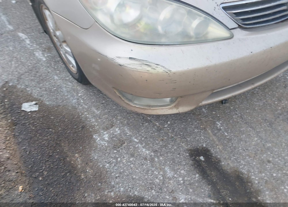 2005 TOYOTA CAMRY XLE VIN: 4T1BE32K65U576603