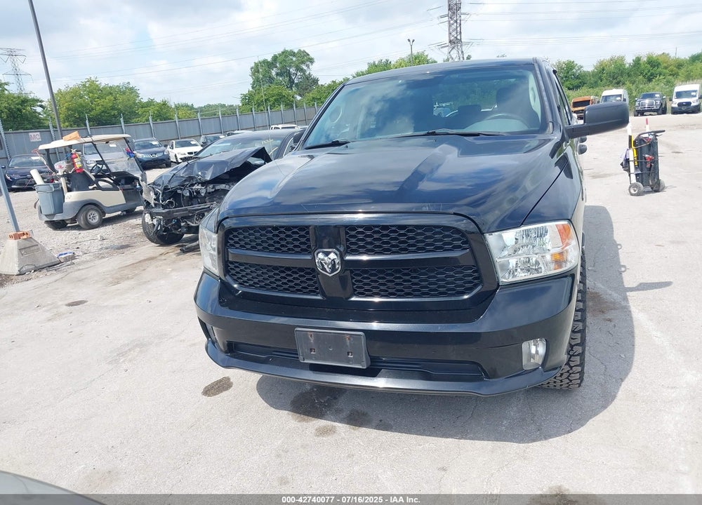 2013 RAM 1500 VIN: 1C6RR7FT1DS655471