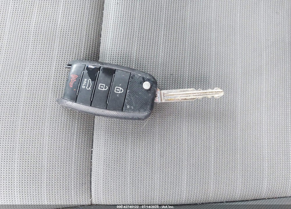 2014 KIA FORTE VIN: KNAFX4A80E5093109
