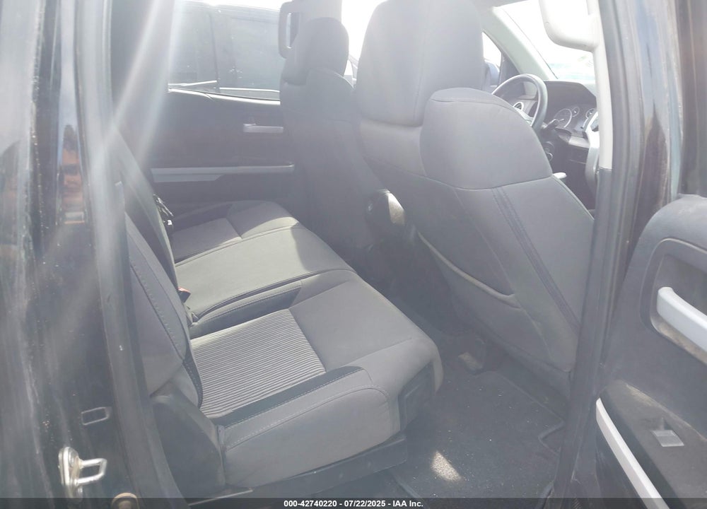 2015 TOYOTA TUNDRA SR5 4.6L V8 VIN: 5TFRM5F15FX086026