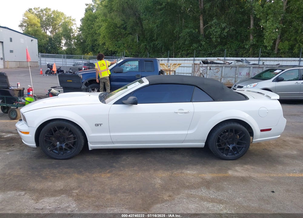 2007 FORD MUSTANG VIN: 1ZVHT85HX75318578