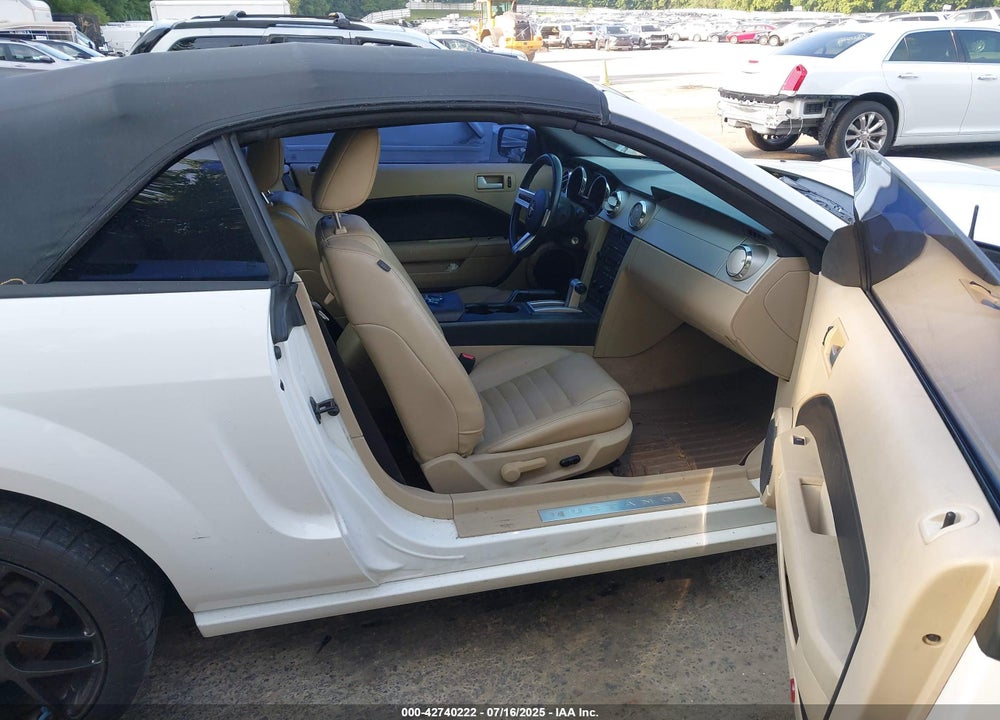 2007 FORD MUSTANG VIN: 1ZVHT85HX75318578