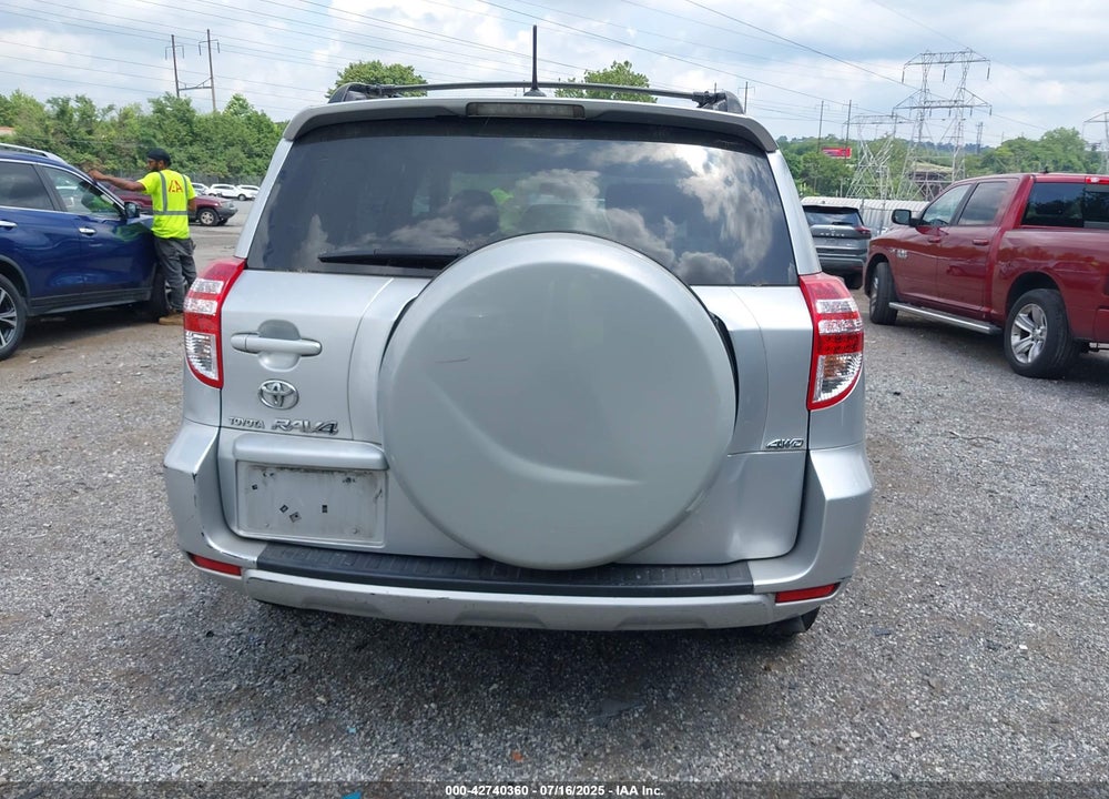 2010 TOYOTA RAV4 VIN: JTMBF4DVXA5033077