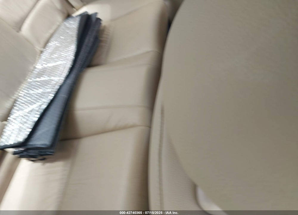 2009 HONDA ACCORD VIN: 1HGCS228X9A008640