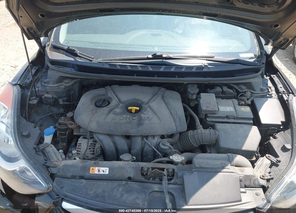 2013 HYUNDAI ELANTRA VIN: 5NPDH4AE6DH214334