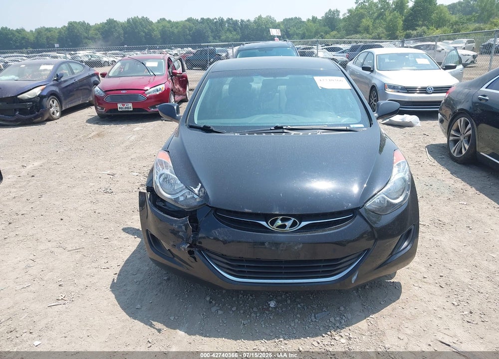 2013 HYUNDAI ELANTRA VIN: 5NPDH4AE6DH214334