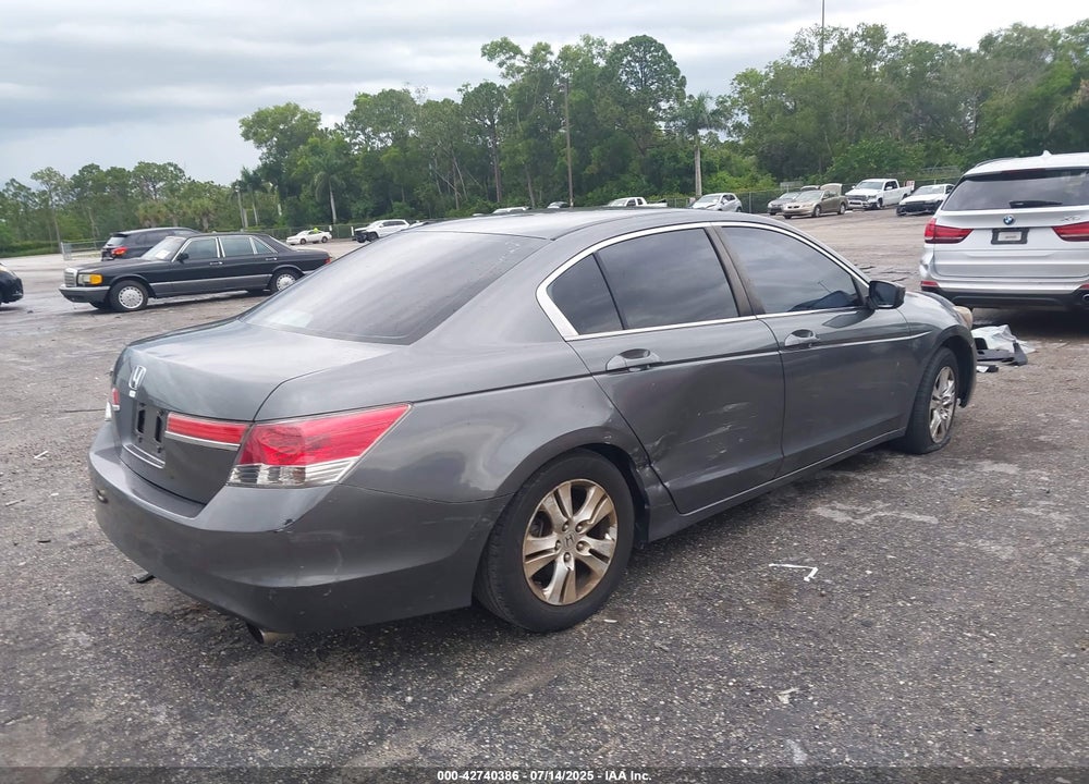 2008 HONDA ACCORD VIN: 1HGCP26468A024499