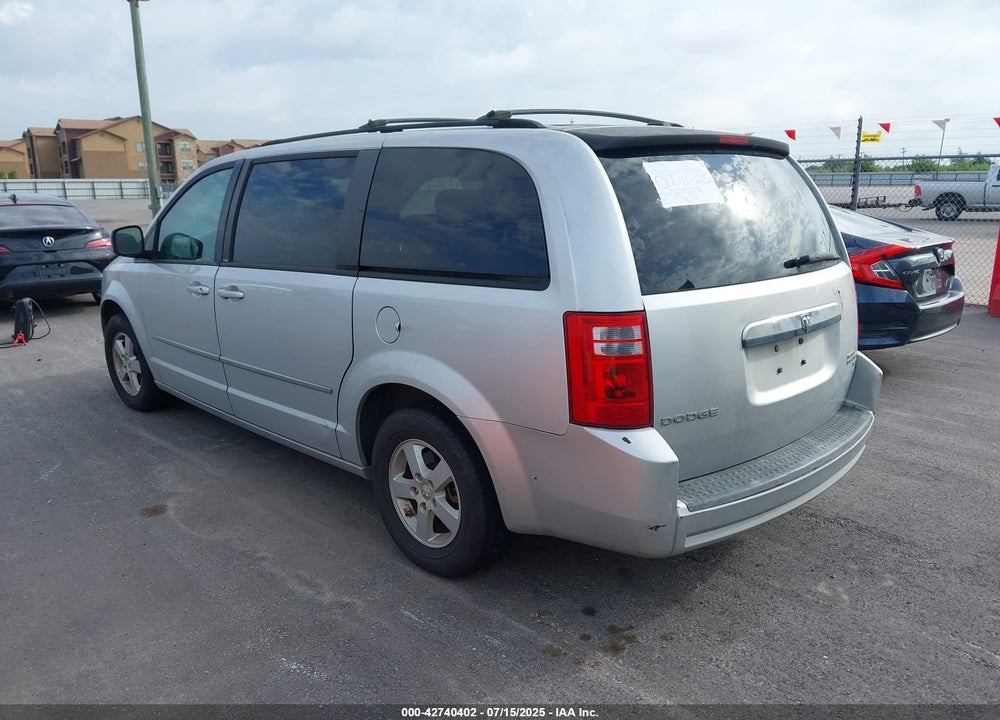 2010 DODGE GRAND CARAVAN VIN: 2D4RN5D15AR106432