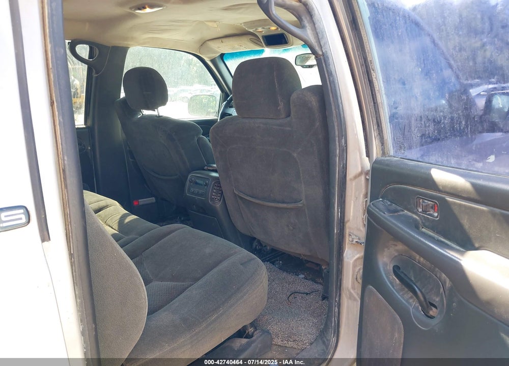 2004 CHEVROLET SILVERADO 2500 LS VIN: 1GCGK23U64F178582
