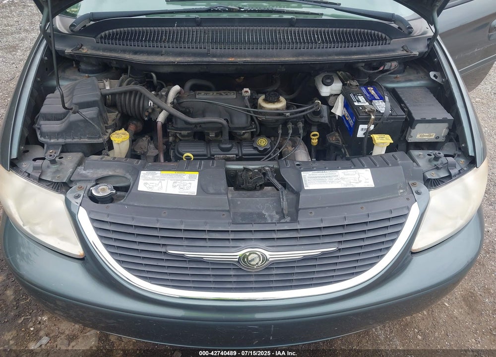 2004 CHRYSLER TOWN & COUNTRY LX VIN: 2C8GP44R94R576142