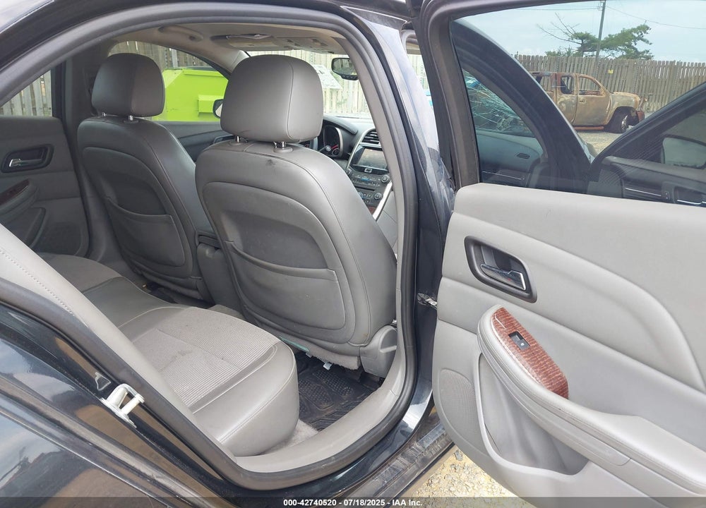 2013 CHEVROLET MALIBU VIN: 1G11D5RR9DF101041