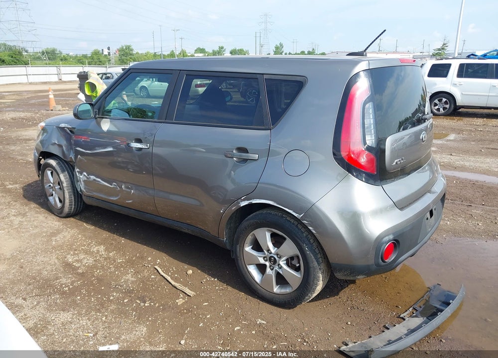 2017 KIA SOUL VIN: KNDJN2A22H7425398