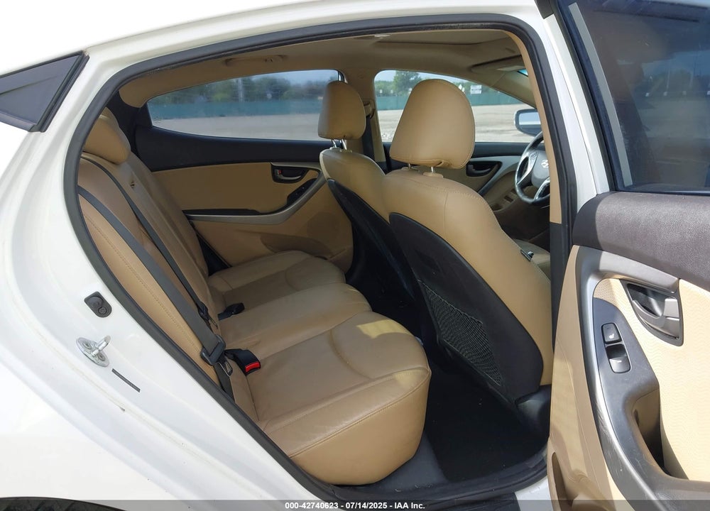 2013 HYUNDAI ELANTRA VIN: 5NPDH4AE0DH231162