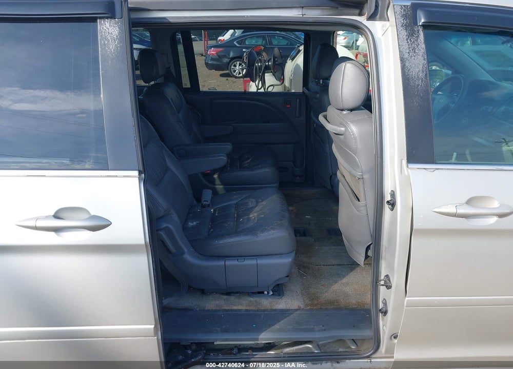 2005 HONDA ODYSSEY VIN: 5FNRL38735B104802