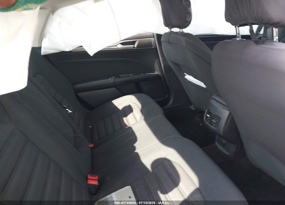 2018 FORD FUSION VIN: 3FA6P0H70JR109895