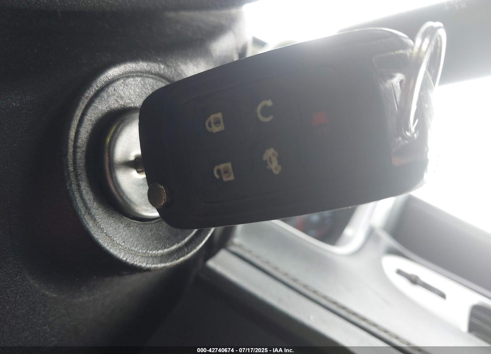 2015 CHEVROLET CAMARO 1LT VIN: 2G1FD1E31F9304064