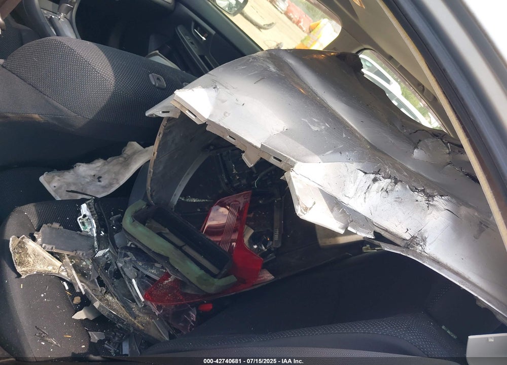 2012 SUBARU IMPREZA VIN: JF1GJAD60CH021698