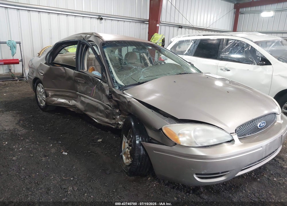 2006 FORD TAURUS SE VIN: 1FAHP53236A241102