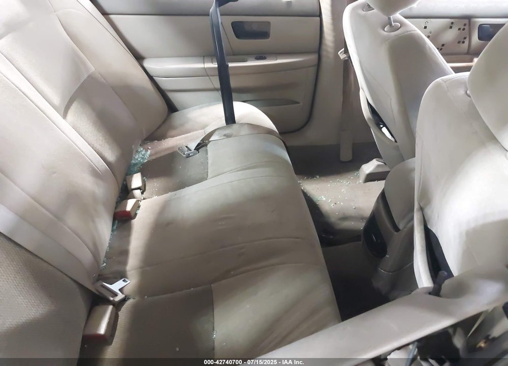 2006 FORD TAURUS SE VIN: 1FAHP53236A241102