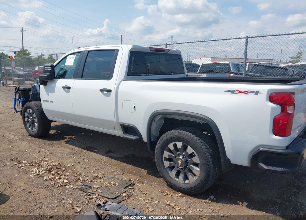 2024 CHEVROLET SILVERADO 2500HD 4WD STANDARD BED CUSTOM VIN: 2GC4YME78R1198707