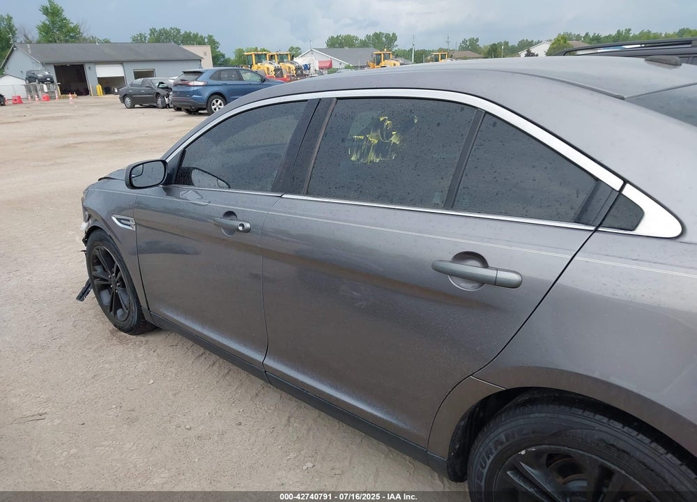 2013 FORD TAURUS VIN: 1FAHP2E80DG209461