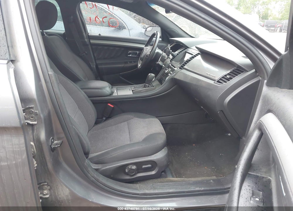 2013 FORD TAURUS VIN: 1FAHP2E80DG209461