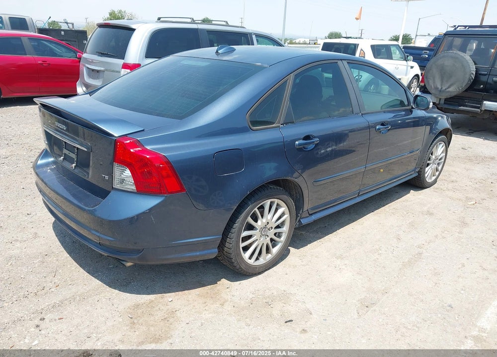 2008 VOLVO S40 T5 VIN: YV1MS672182390378