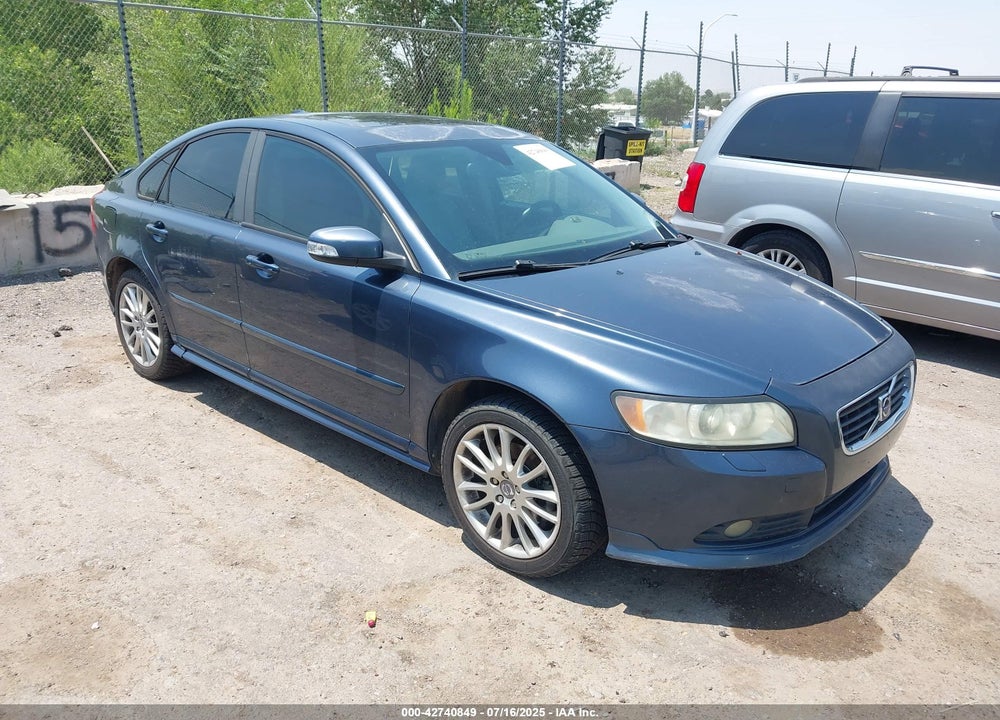 2008 VOLVO S40 T5 VIN: YV1MS672182390378