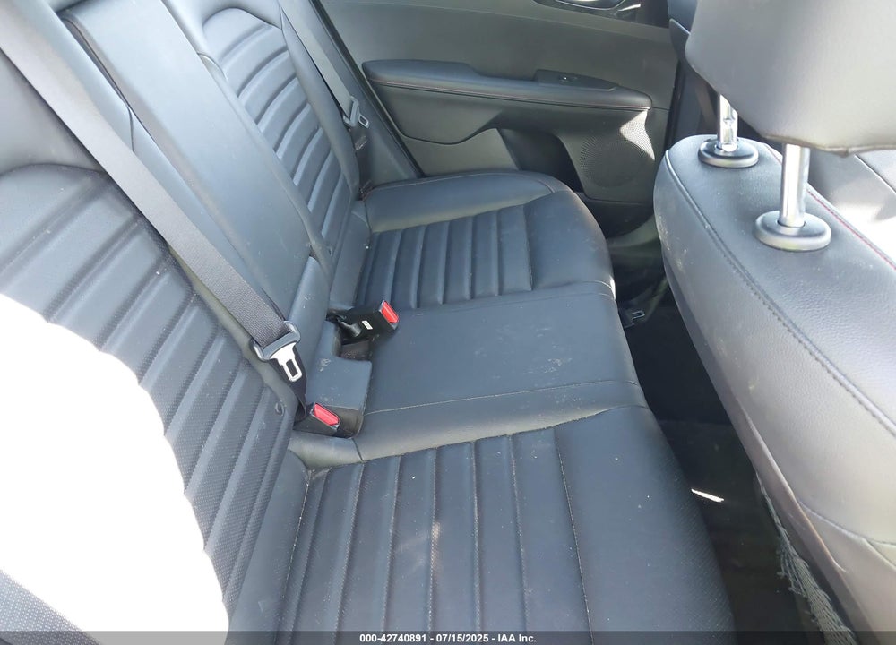 2021 KIA FORTE VIN: 3KPF44AC8ME394892
