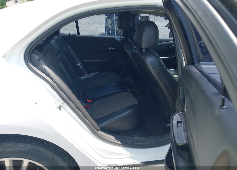 2015 CHEVROLET MALIBU VIN: 1G11C5SL6FU143822