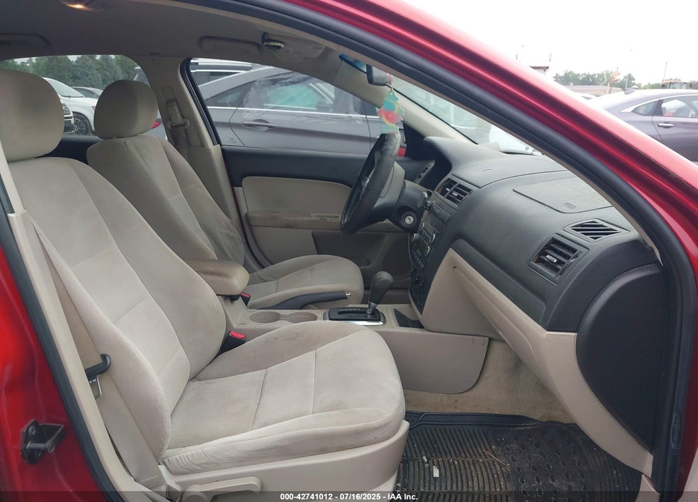 2008 FORD FUSION VIN: 3FAHP06ZX8R111239