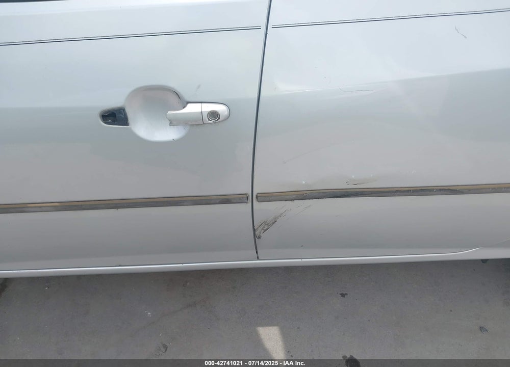 2009 HYUNDAI ELANTRA VIN: KMHDU46D99U622282
