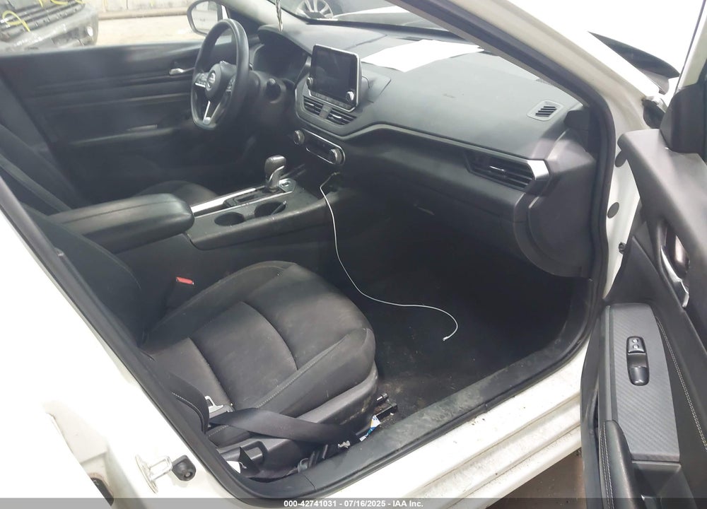 2019 NISSAN ALTIMA VIN: 1N4BL4BV5KN326565